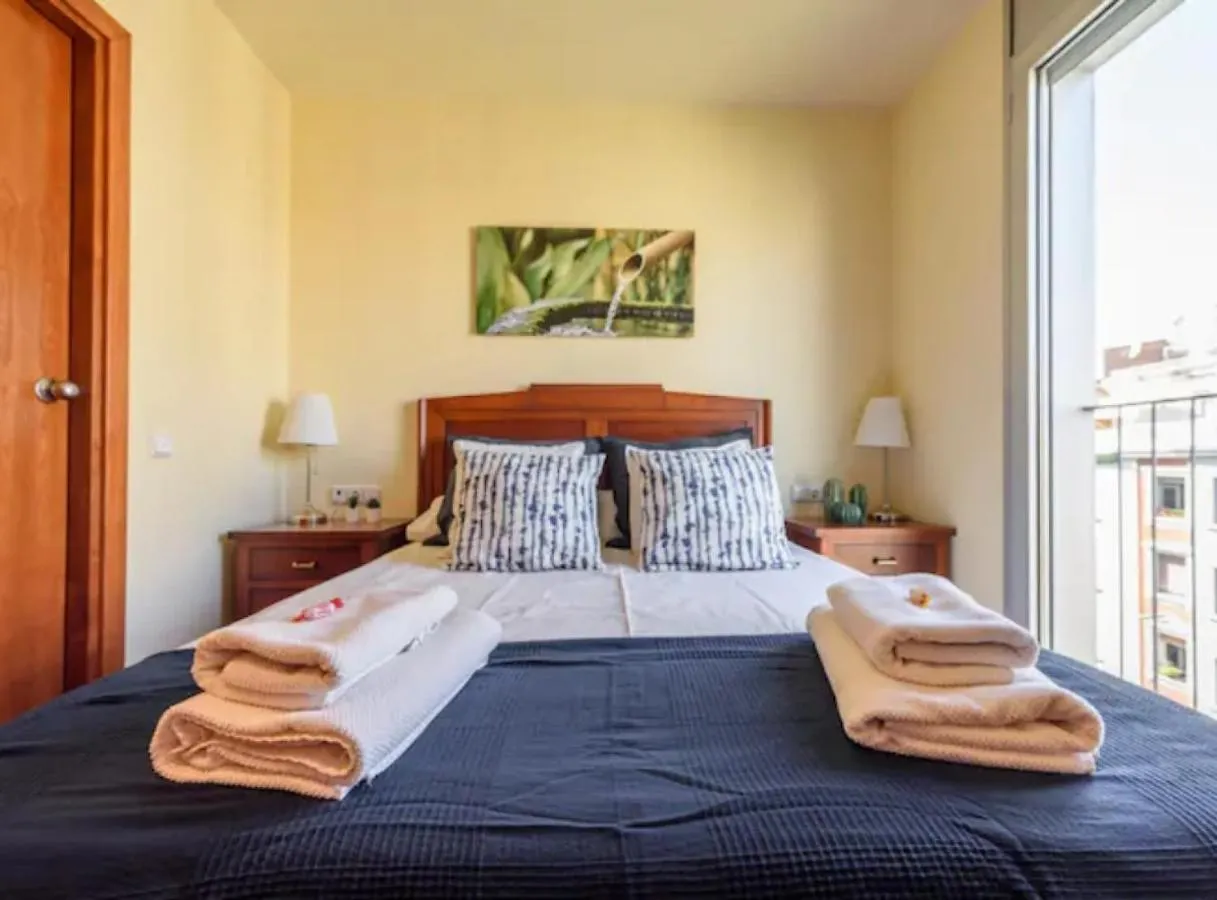 Ramblasrentals Stylish Bright 3Br New Catalan Flat 10M Ramblas - Parking - Wifi Барселона Испания