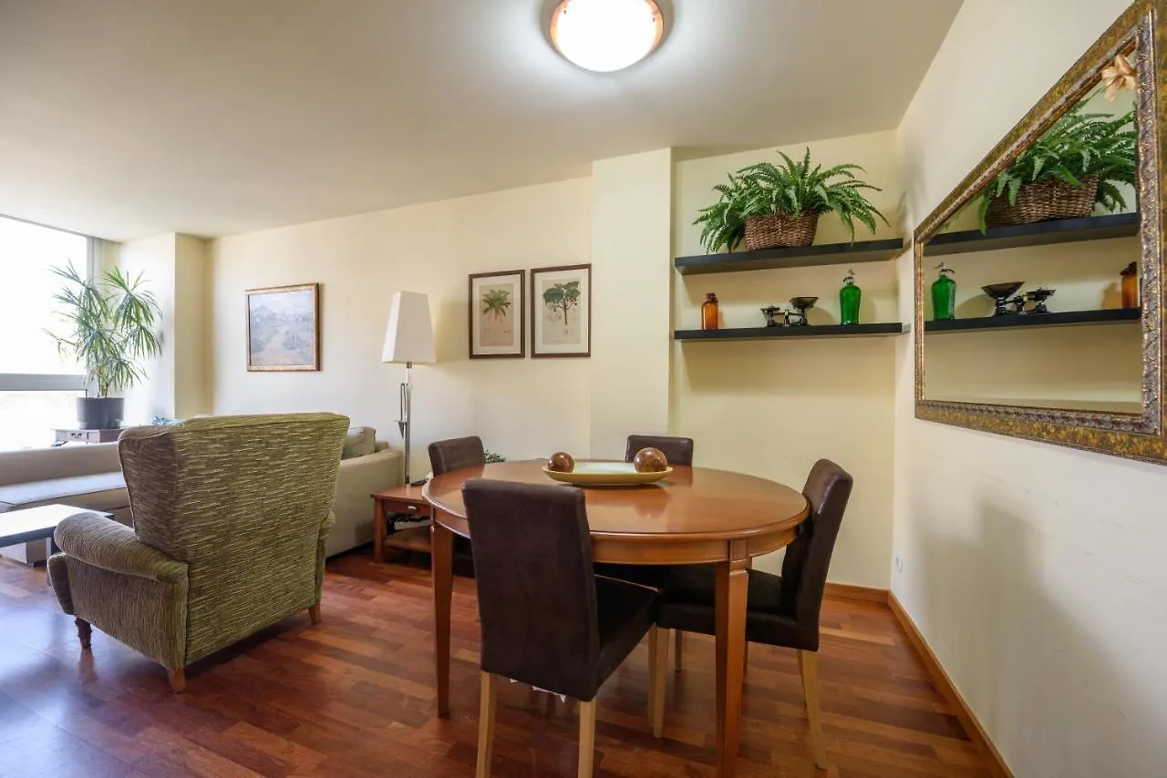 Апартаменты Ramblasrentals Stylish Bright 3Br New Catalan Flat 10M Ramblas - Parking - Wifi Барселона Испания