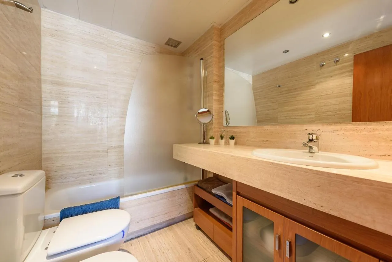 Ramblasrentals Stylish Bright 3Br New Catalan Flat 10M Ramblas - Parking - Wifi Барселона Испания